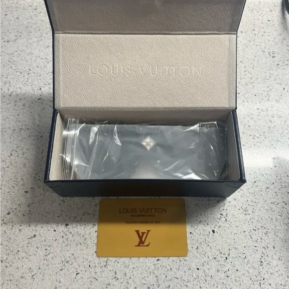 Louis Vuitton Cyclone sunglasses unisex - Picture 7 of 9